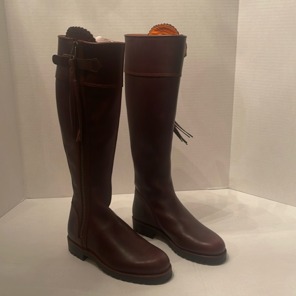 Penelope Chilviers - Long Tassel Knee High Boots